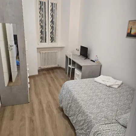 Danito Rooms 3 Singola 200 Passi Dal Centro