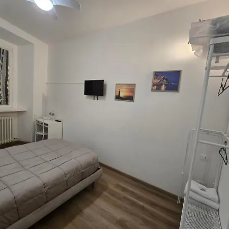 Danito 3 Singola Pensión Ancona