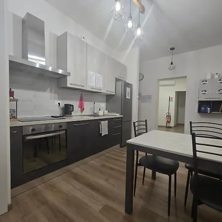 Danito 3 Singola Pensión